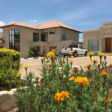 Hill View Inn Serowe Eksteriør bilde